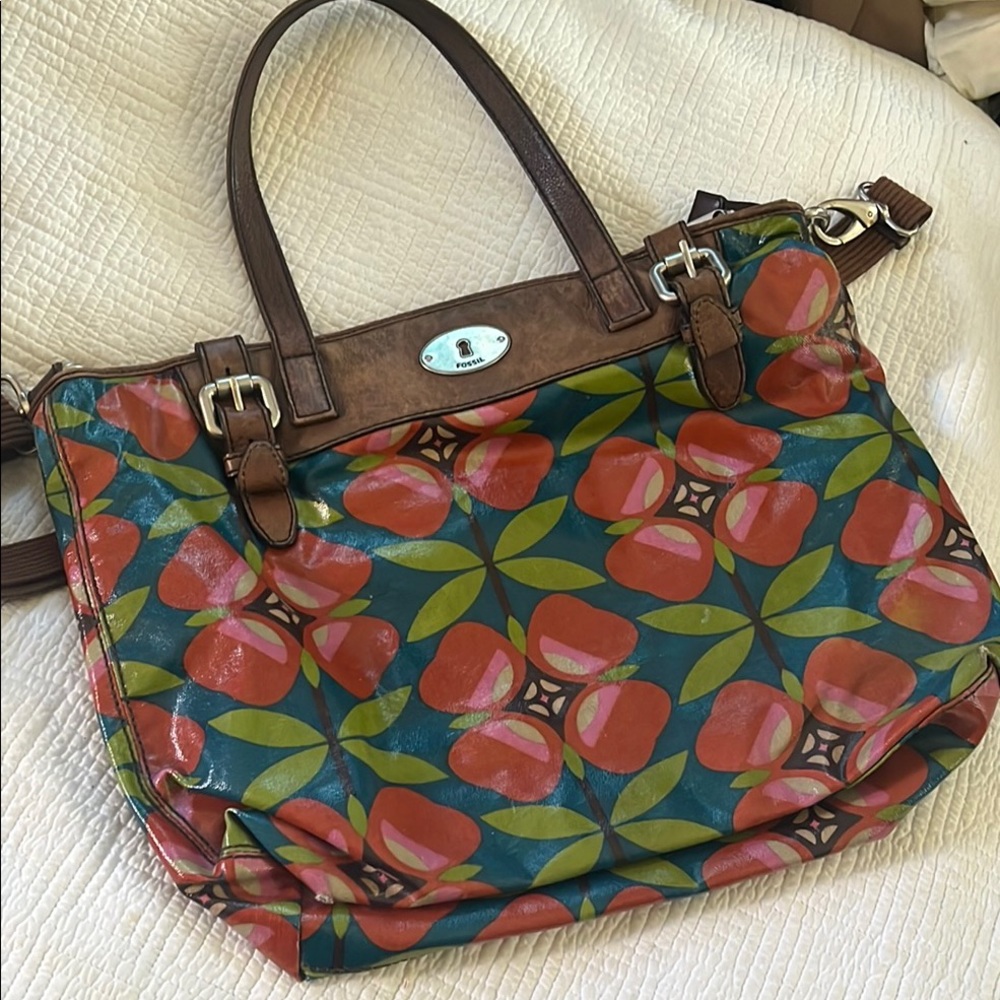 Fossil Key Per coated canvas bag.